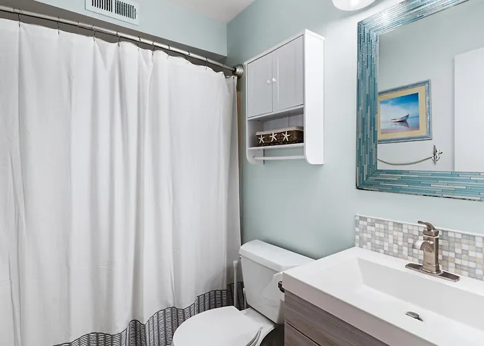 Remodeled 1br On 33rd St Steps From In Ocean
