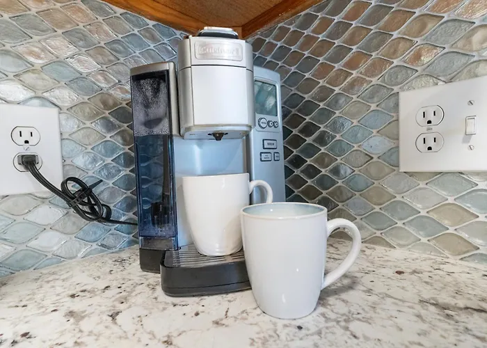Remodeled 1br On 33rd St Steps From In Ocean * Ocean City
